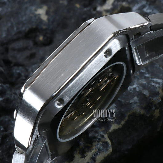 Santeiko | White Fck 9 to 5